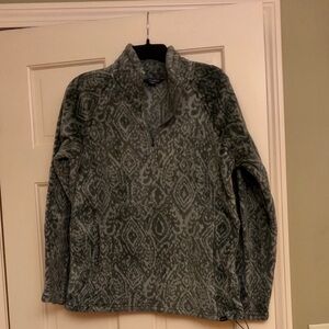 Muted sage green  Patterned Eddie Bauer Pullover Fleece